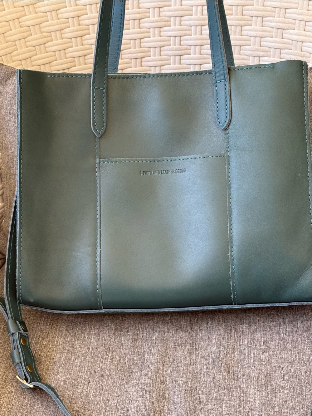 Portland Leather East West Lola Harbour